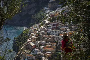 Europe, Italy, Campania. the view from the Gods path towards Positano