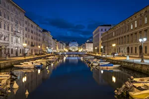 Images Dated 18th November 2016: europe, Italy, Friuli-Venezia-Giulia. The canal Grande of Trieste at night
