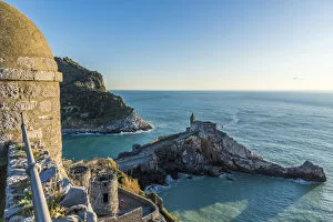 Images Dated 2nd February 2018: Europe, Italy, Liguria, Portovenere, view from the Doria castle towards San Pietro