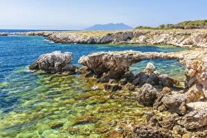 europe, Italy, Sicily, Favignana. bay, the Ulisses arch of the Cala Rotonda