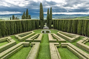 Images Dated 26th June 2017: europe, Italy, Tuscany. The gardens of la Foce near to Chianciano Terme