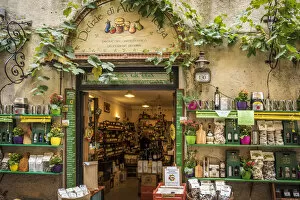 Images Dated 20th September 2017: Europe, italy, Tuscany. Pitigliano. A shop with typical products