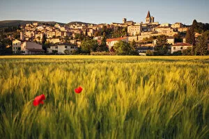 Images Dated 9th September 2016: Europe, Italy, Umbria, Perugia district. Spello at sunset