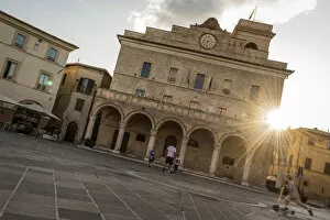 europe, Italy, Umbria. Piazza and palazzo comunale of Montefalco at sunset