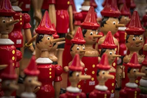 Images Dated 6th November 2017: Europe, Italy, Veneto. Pinocchio toys at a market in Verona