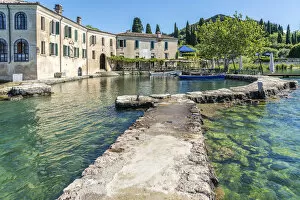 Images Dated 3rd October 2016: Europe, Italy, Veneto. Punta San Vigilio at Garda lake