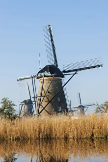 Europe, Netherlands, Alblasserdam, Kinderdijk, Windmills