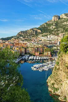 Images Dated 3rd February 2023: Europe, Principality of Monaco. The little harbour on foot of Monaco Ville in Fontvieille