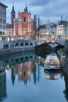 Europe, Slovenia, Ljubljana. Tromostovje and the Franciscan Church of the Annunciation