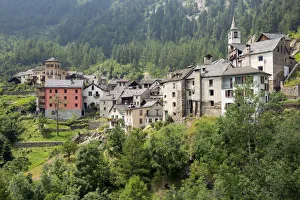 Images Dated 13th May 2015: Europe, Switzerland, Ticino, Maggia Valley, the hillside village of Fusio