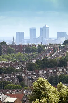 Europe, United Kingdom, England, London, view of One Canada Sqaure and Canary Wharf
