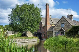 Europe, United Kingdom, England, Gloucestershire, Cotswolds, Lower Slaughter village