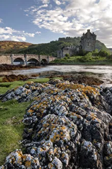 Images Dated 3rd December 2013: Europe, United Kingdom, Scotland, Eilean Donan Castle