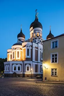 Images Dated 8th August 2017: Exterior of Russian Orthodox Alexander Nevsky Cathedral at night, Toompea, Old Town