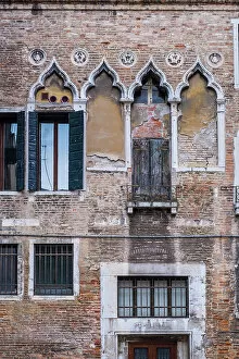 Window Gallery: Facade of typical building in the Castello area of Venice, Veneto, Italy