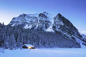 Freezing Gallery: Fairview Mountain at Twilight, Banff National Park, Alberta, Canada