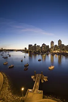 Images Dated 5th March 2008: False Creek and Vancouver Skyline, British Columbia, Canada