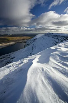Powys Prints: Fan Foel ridge overlooking Llyn-y-Fan, Black Mountain, Brecon Beacons, Powys, Wales
