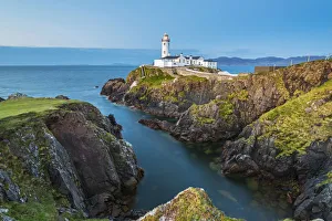 Fanad Head (Faanaid) lighthouse, County Donegal, Ulster region, Ireland, Europe