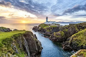 Images Dated 30th August 2018: Fanad Head lighthouse, County Donegal, Ulster region, Ireland