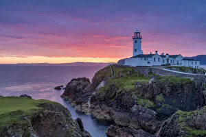 Images Dated 20th September 2021: Fanad Lighthouse at Sunrise, County Donegal, Ireland