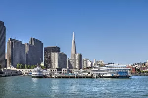 Images Dated 5th May 2017: Ferry terminal, downtown, San Francisco, California, USA