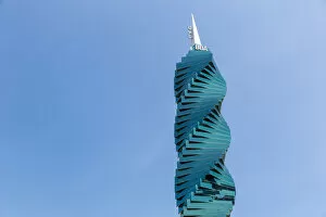 Panama City Gallery: F&F Tower, Spiral office buiding in Panama City, Panama, Central America