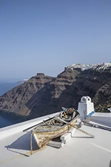 Images Dated 1st July 2016: Firostefani, Fira, Santorini (Thira), Cyclades Islands, Greece