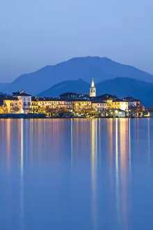 Images Dated 10th April 2015: Fishermen island at dusk. Borromean islands, Lake Maggiore, Italy