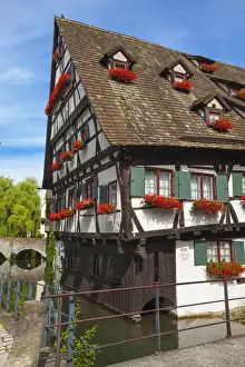 Fishermen and Tanners district, Hotel Schiefes Haus (Crooked or Leaning House)