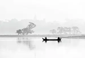 B And W Prints: Fishermen on Taungthaman Lake in dawn mist