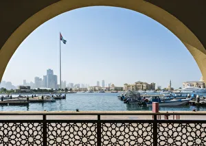 Images Dated 11th November 2021: Fishing port, Sharjah, United Arab Emirates