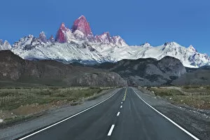 Andes Gallery: Fitzroy Mountains - Argentina, Santa Cruz, Los Glaciares, El Chalten, Mount Fitz Roy