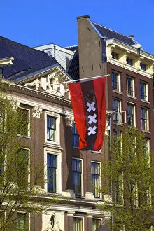 Images Dated 21st December 2011: Flag of Amsterdam, Amsterdam, Netherlands