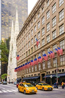 Images Dated 2nd February 2017: Flags outside St Patricks Cathedral on 5th Avenue, New York, USA