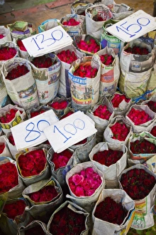 Images Dated 27th January 2016: Flower Market, Bangkok, Thailand