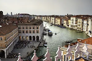 Fondaco dei Tedeschi glimpse of the terrace of the Germans with a view of the