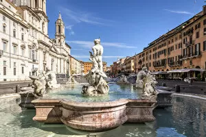 Images Dated 21st September 2020: Fontana del Moro or Moor Fountain, Piazza Navona, Rome, Lazio, Italy