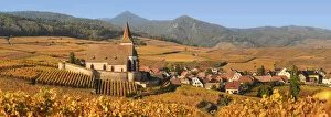 Alsace Gallery: Fortified church of Saint Jacques, Hunawihr, Alsace, Alsatian Wine Route, Haut-Rhin