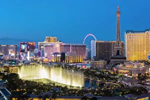 March Gallery: Fountain at the Bellagio & Paris Las Vegas resort, The Strip, Las Vegas, Nevada, USA
