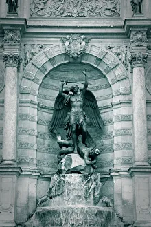 Left Bank Prints: Fountain at Place St-Michel, Paris, France