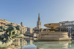 Images Dated 31st March 2020: Fountain and St Martins in the Field church, Trafalgar Square, London, England