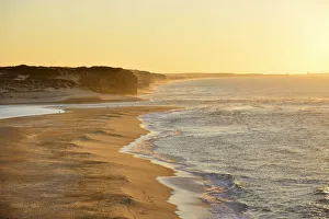 Deserted Gallery: Foz do Arelho beach at sunset. Caldas da Rainha, Portugal