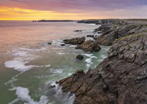 France, Brittany, Morbihan, Cote Sauvage, Quiberon Peninsula, Pointe du Percho, at dusk