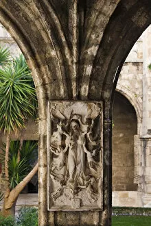Images Dated 23rd May 2011: France, Languedoc-Roussillon, Aude Department, Narbonne, Cathedrale St-Just-et-St-Pasteur
