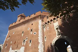 France, Languedoc-Roussillon, Pyrenees-Orientales Department, Perpignan, Le Castillet-Casa