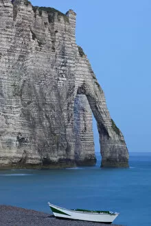 Images Dated 30th June 2011: France, Normandy, Etretat