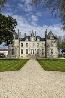 Images Dated 17th May 2022: France, Nouvelle-Aquitaine, Gironde, Medoc, Chateau Pichon Longueville Comtesse de Lalande
