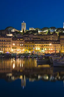 France, Provence-Alpes-Cote d Azur, Cannes, Old Town Le Suquet, Vieux Port (Old