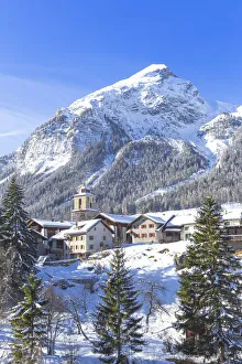 Chalet Prints: Fresh snow at the village of Bergun, Albula Valley, District of Prattigau / Davos, Canton